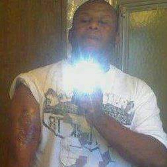 Meet your Posher, Shawn - Picture 1 of 1